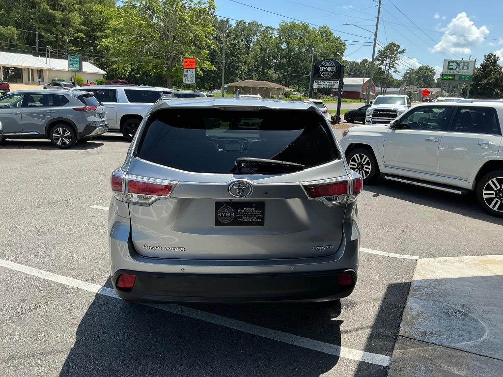 2014 Toyota Highlander - $18,721