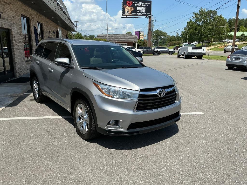 2014 Toyota Highlander - $18,721