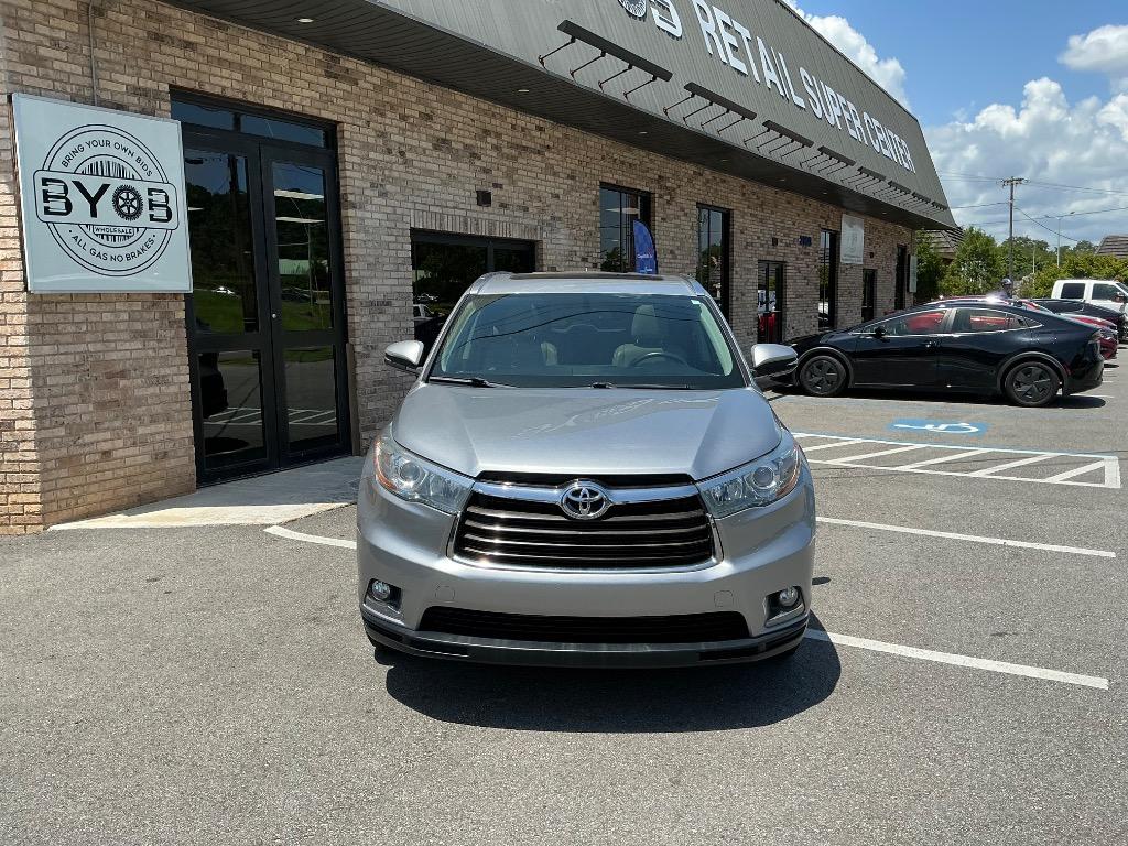 2014 Toyota Highlander - $18,721