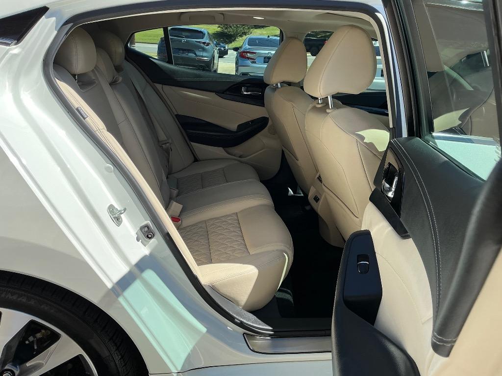 2020 Nissan Maxima - $18,643