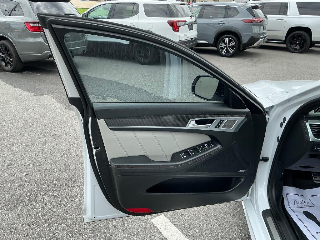 2018 Genesis G80 - $19,784