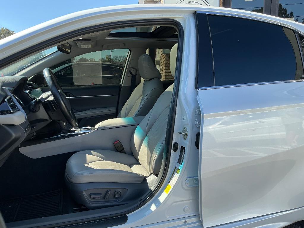 2020 Toyota Camry - $21,678