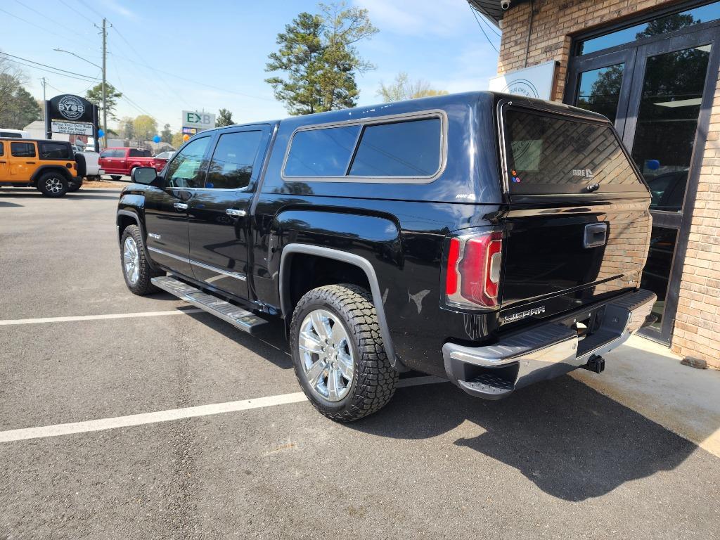 2017 GMC Sierra 1500 SLT photo