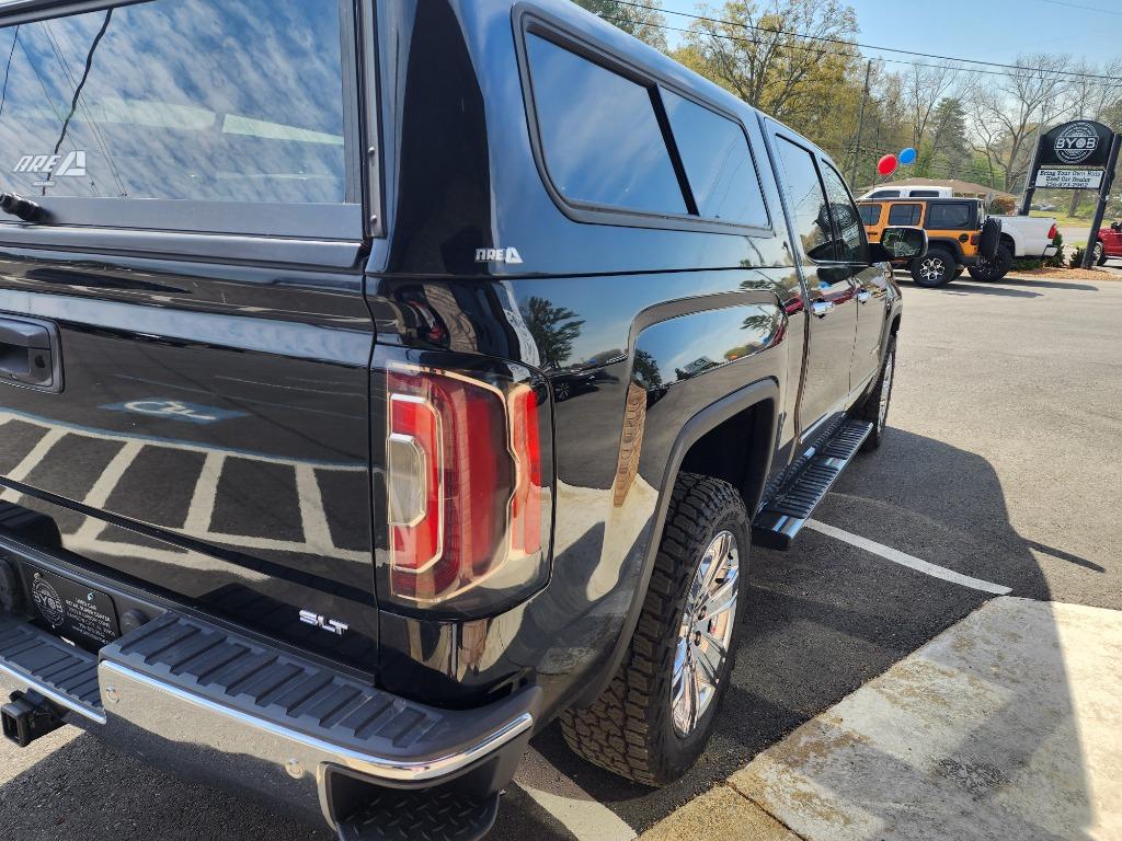 2017 GMC Sierra 1500 SLT photo