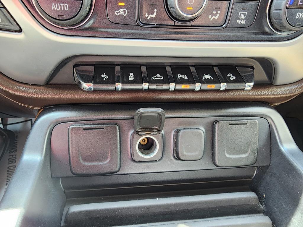 2017 GMC Sierra 1500 SLT photo