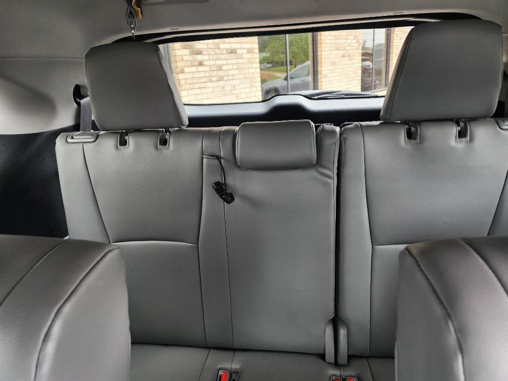 2022 Toyota Highlander - $31,458