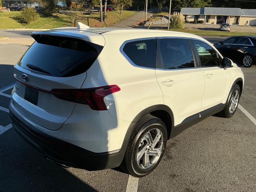 2023 Hyundai Santa Fe - $19,876