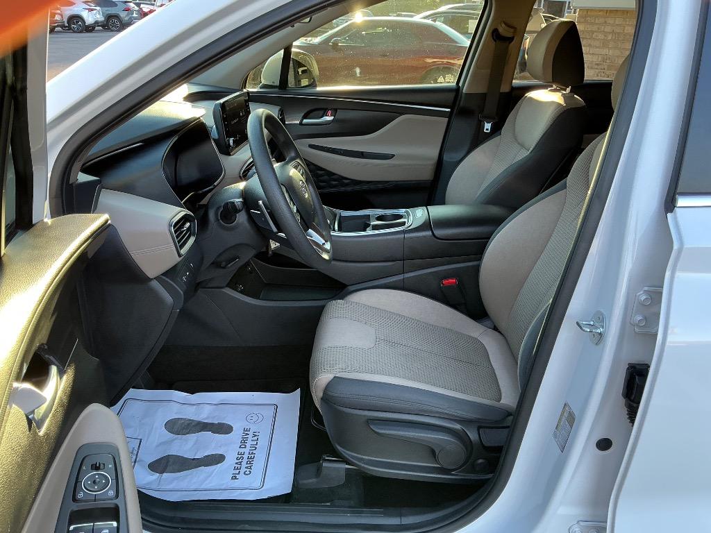 2023 Hyundai Santa Fe - $19,876