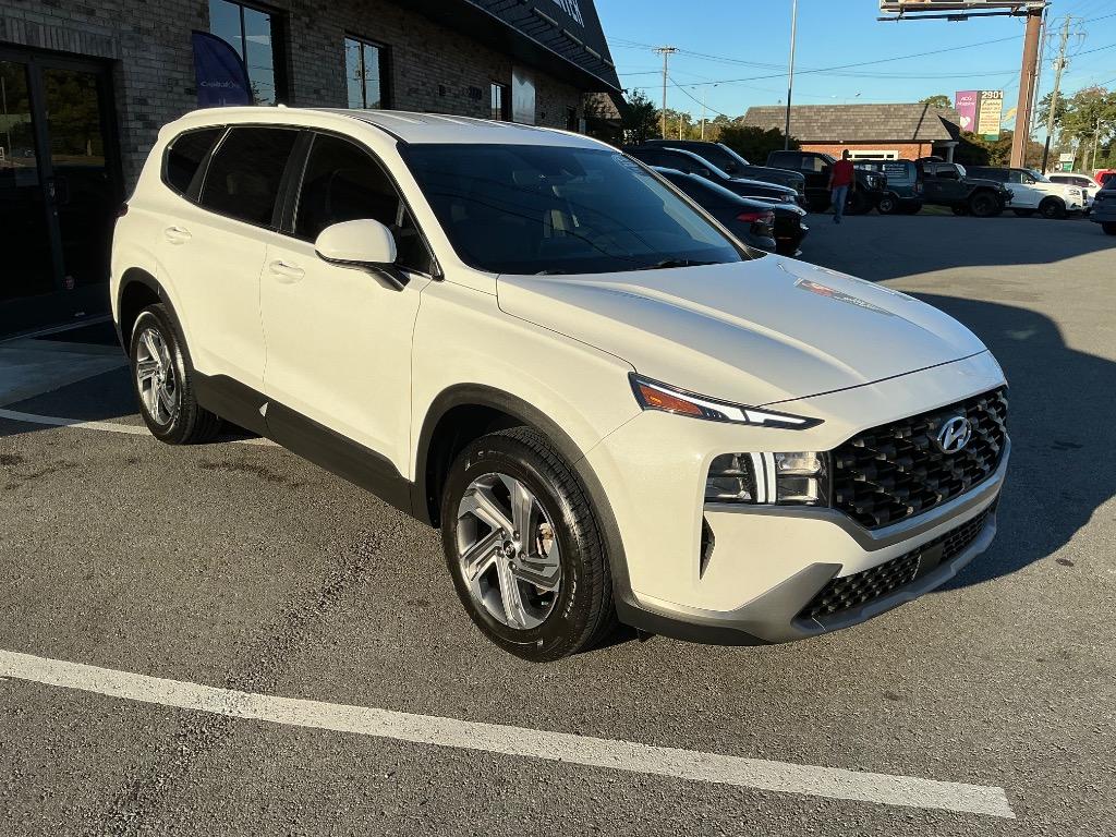 2023 Hyundai Santa Fe - $19,876