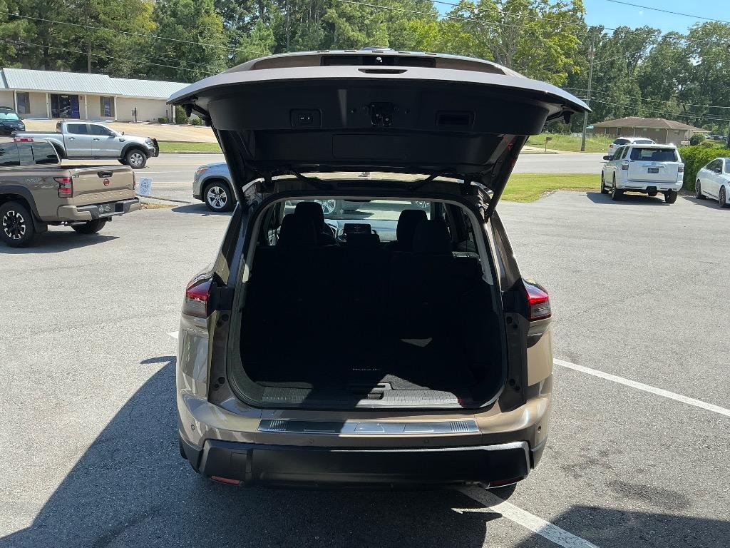 2024 Nissan Rogue - $22,399