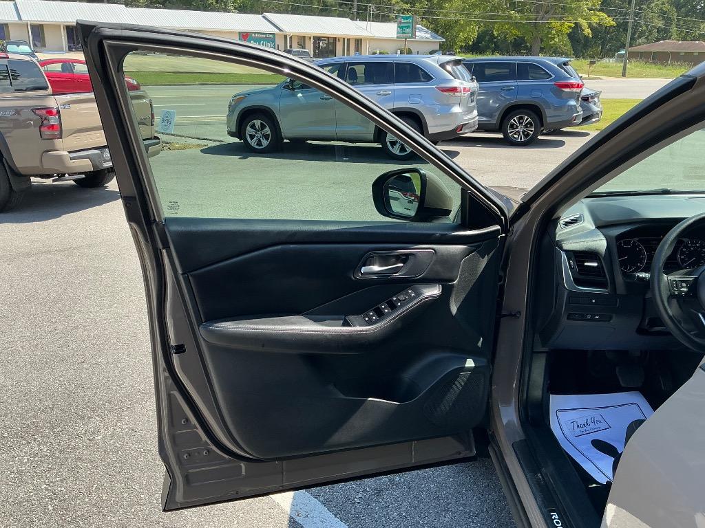 2024 Nissan Rogue - $22,399