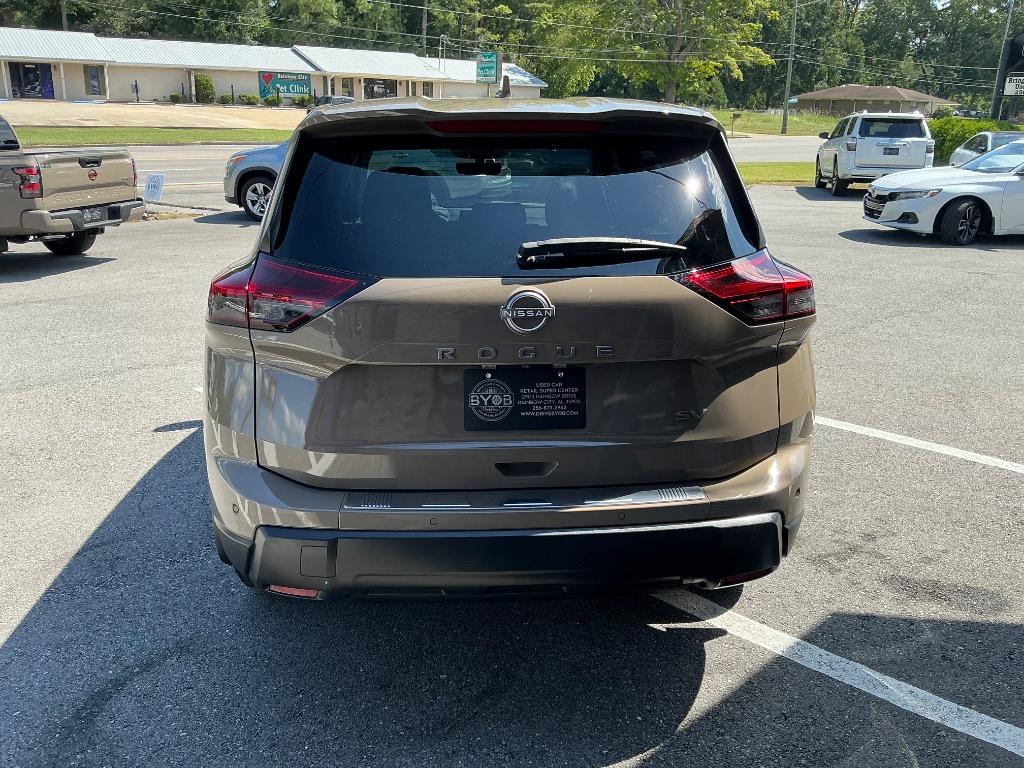 2024 Nissan Rogue - $22,399