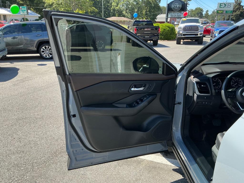 2023 Nissan Rogue - $25,763