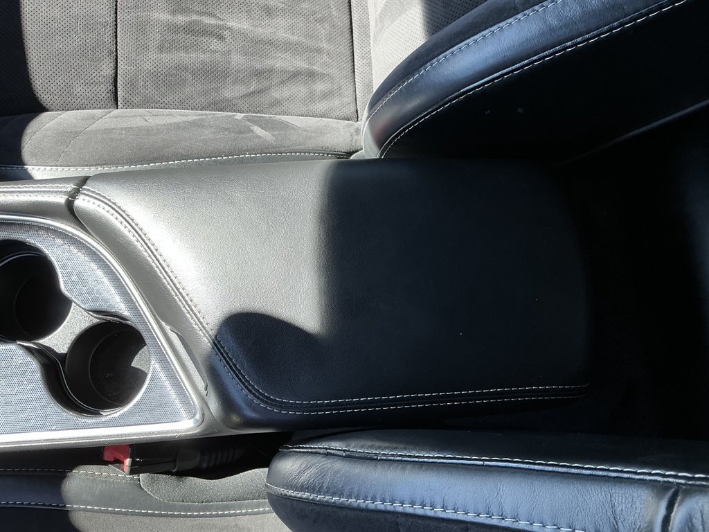2015 Dodge Challenger - $27,869