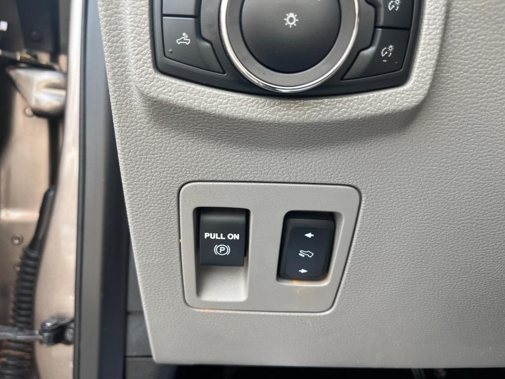 2018 Ford F150 XLT photo