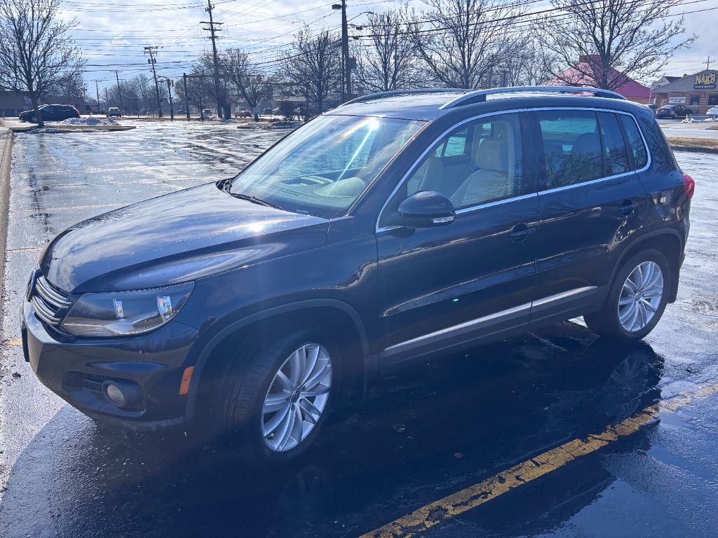 2015 Volkswagen Tiguan SEL photo