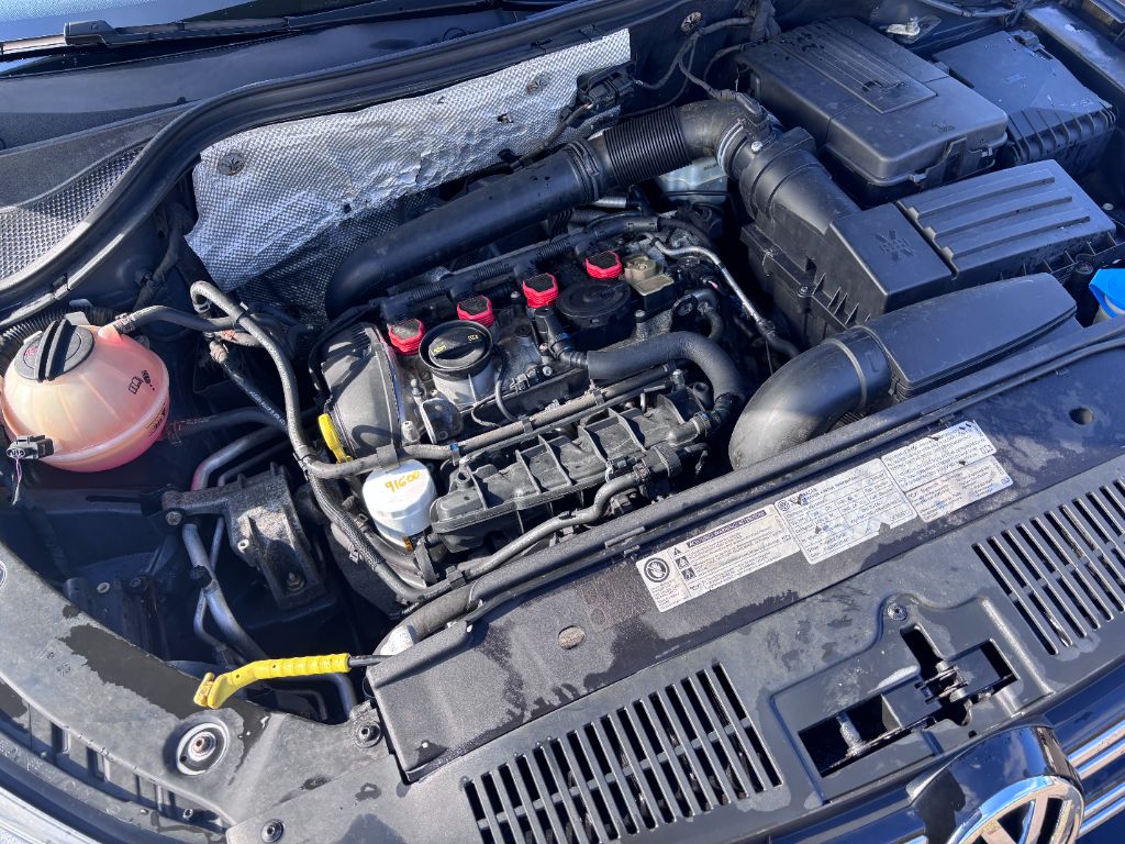 2015 Volkswagen Tiguan SEL photo
