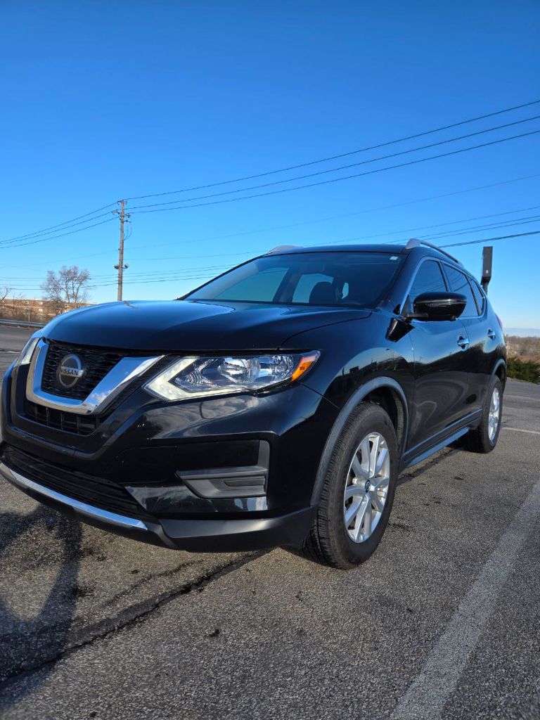 2018 Nissan Rogue SV photo