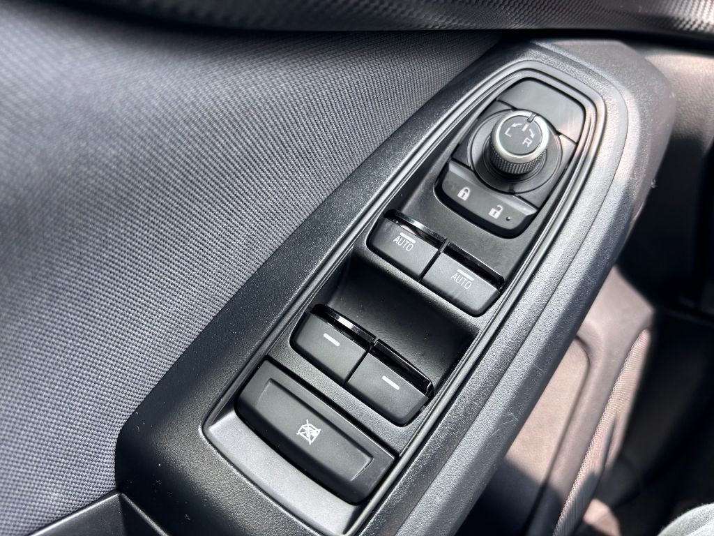 2023 Subaru Crosstrek Premium photo