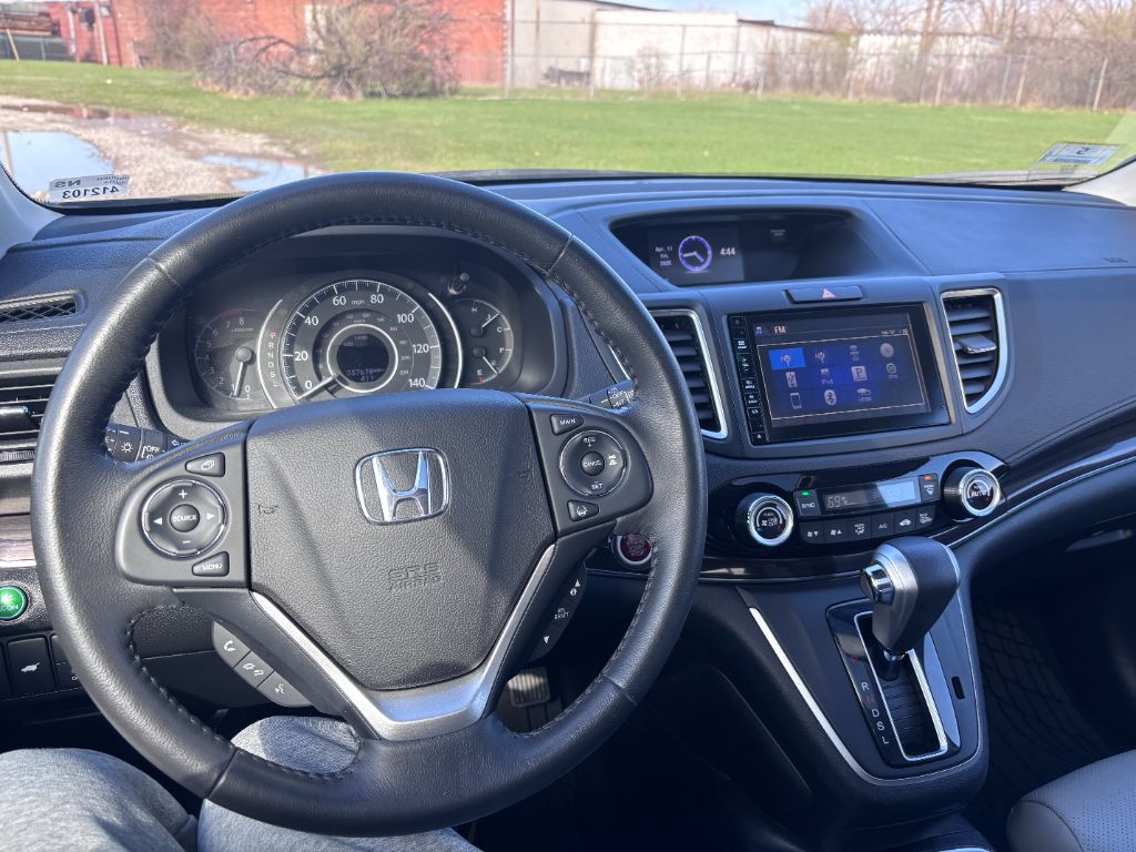 2016 Honda CR-V Touring photo