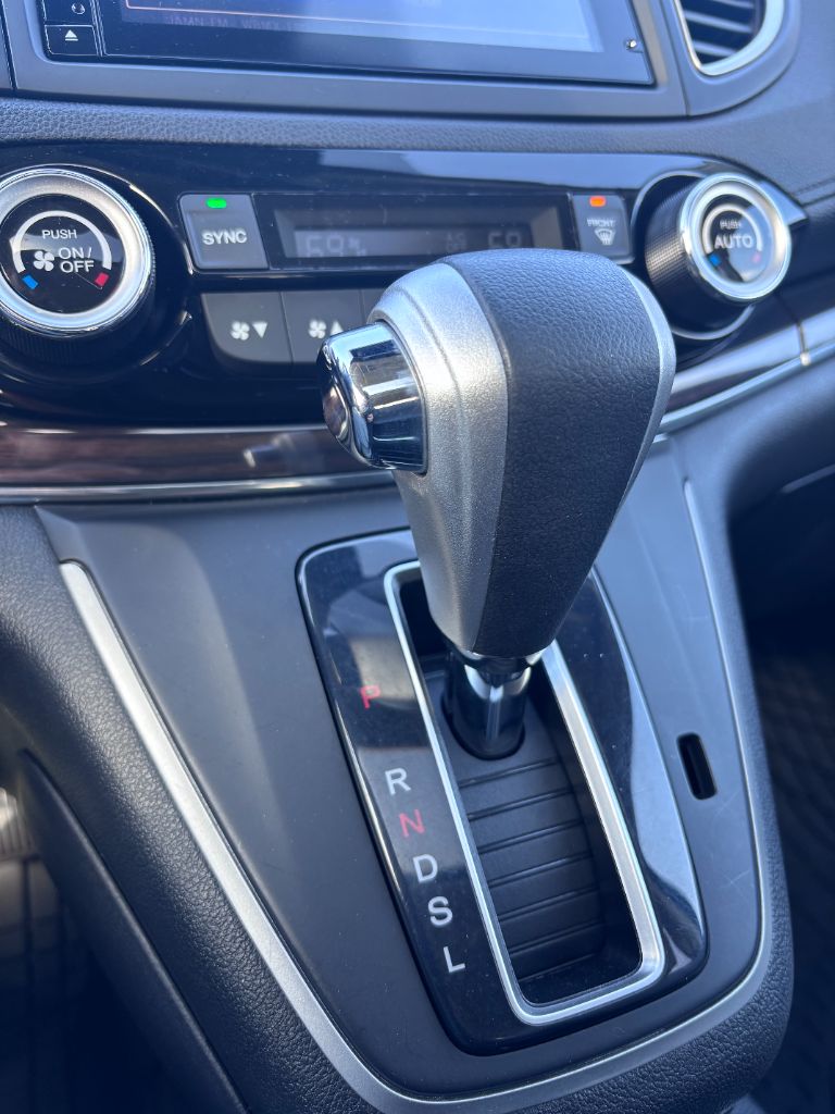 2016 Honda CR-V Touring photo