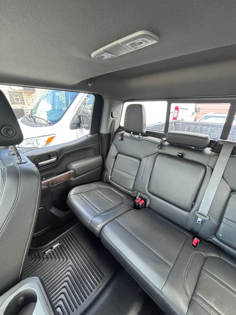 2021 GMC Sierra 1500 Denali photo