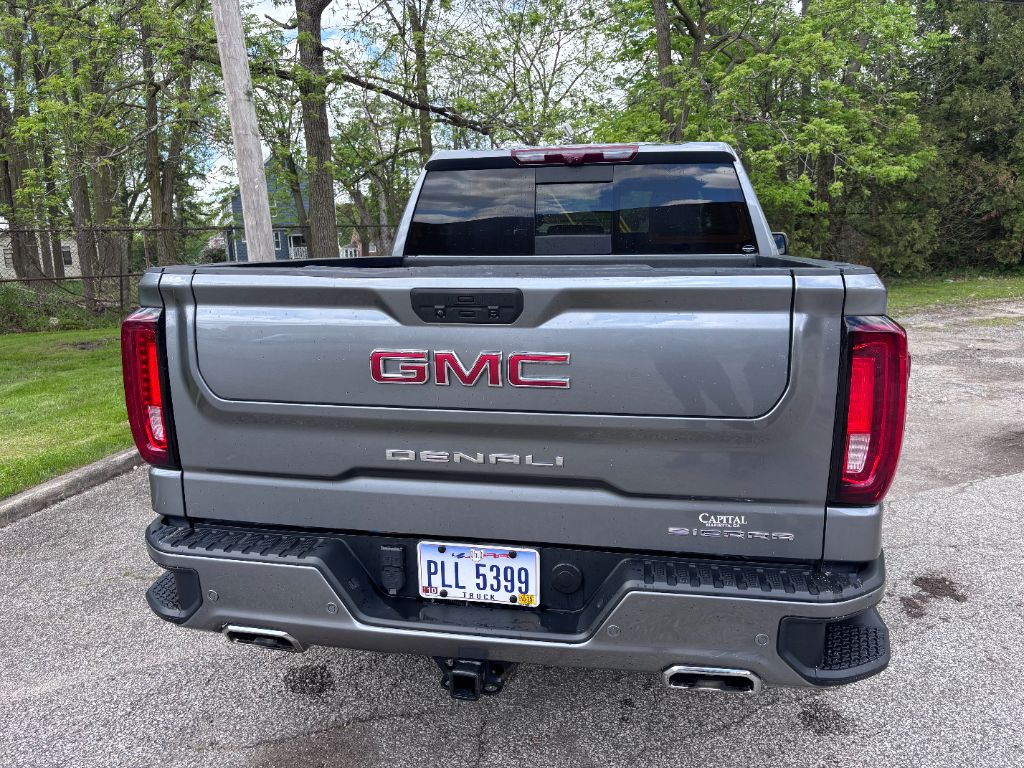 2021 GMC Sierra 1500 Denali photo