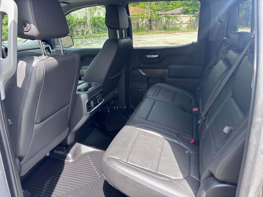2021 GMC Sierra 1500 Denali photo