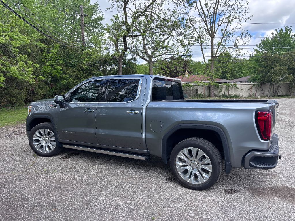 2021 GMC Sierra 1500 Denali photo