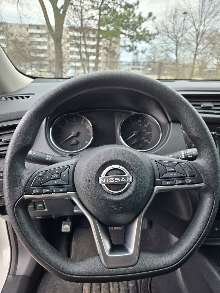2020 Nissan Rogue S photo