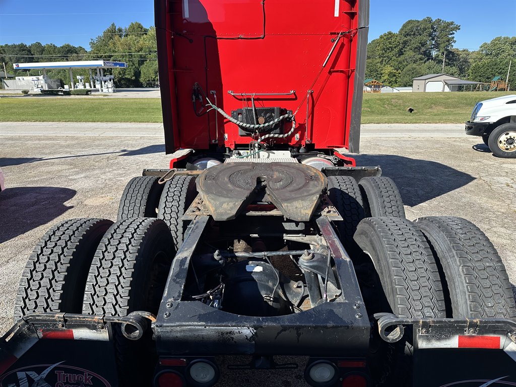 2017 Peterbilt 579 - $44,995