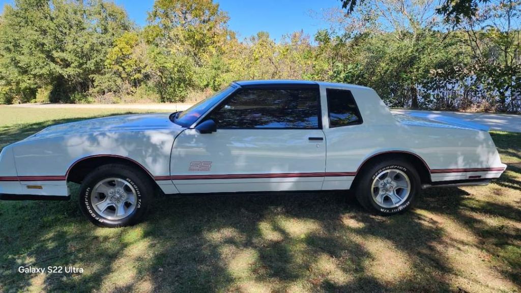 The 1986 Chevrolet Monte Carlo SS photos