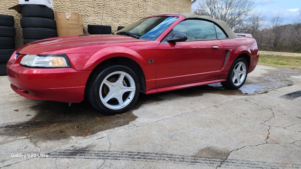2000 Ford Mustang GT photo
