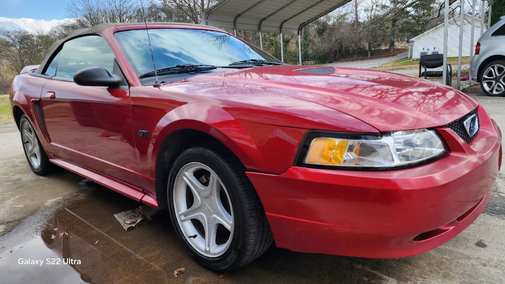 2000 Ford Mustang GT photo