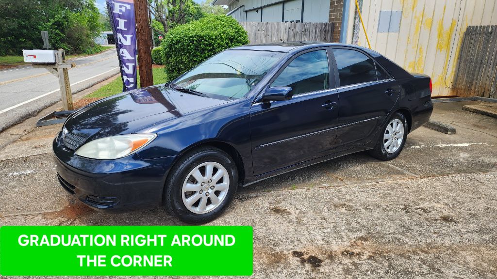 2002 Toyota Camry LE V6 photo