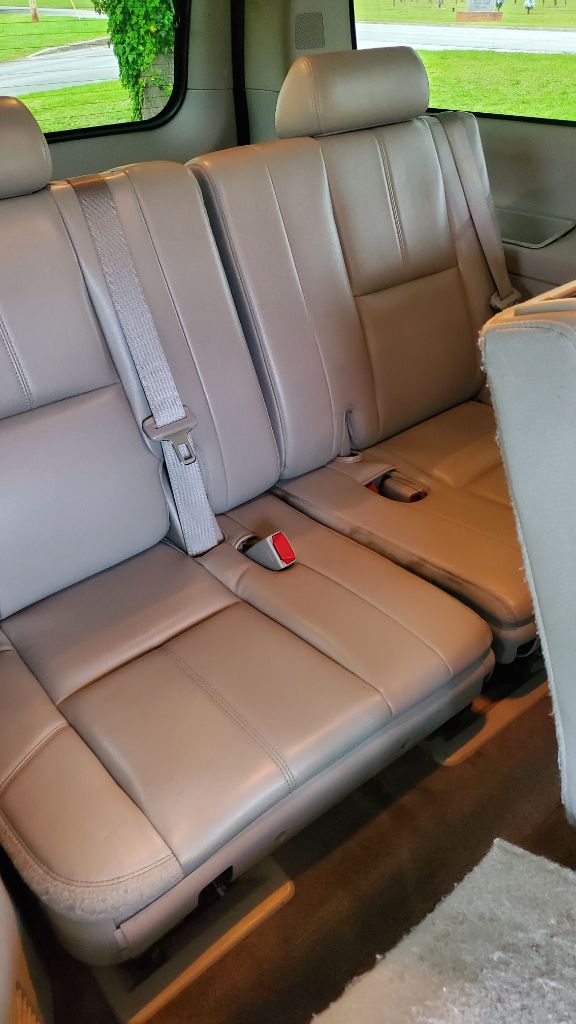 2014 GMC Yukon XL SLT 1500 photo
