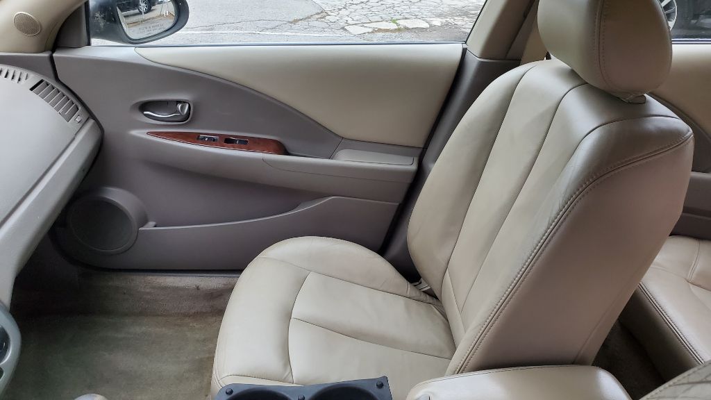 2004 Nissan Altima 2.5 photo
