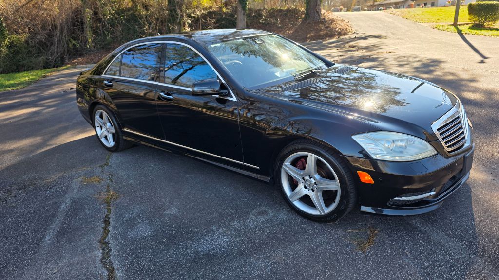 2010 Mercedes-Benz S-class - $7,796