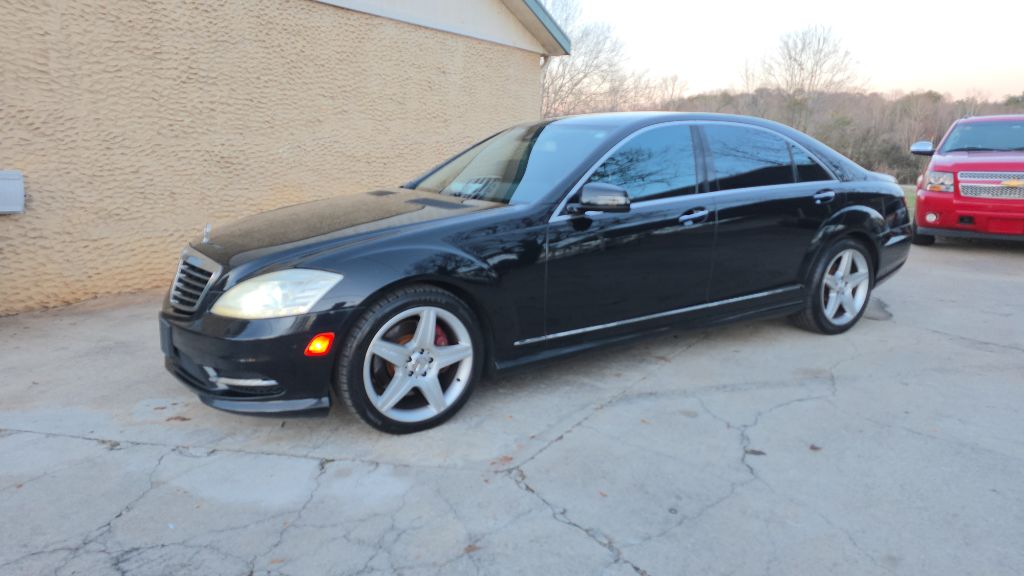 2010 Mercedes-Benz S-class - $7,796