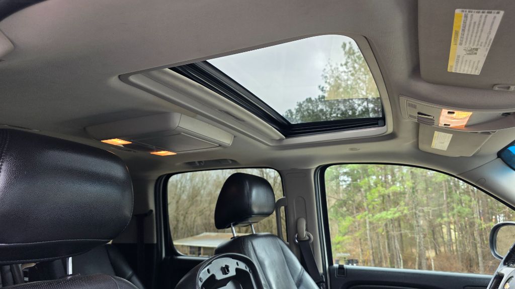 2014 Chevrolet Suburban - $8,796