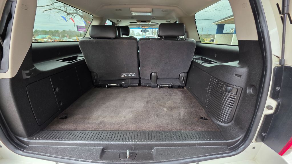 2014 Chevrolet Suburban - $8,796