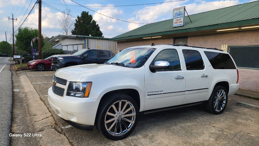 2014 Chevrolet Suburban - $8,796