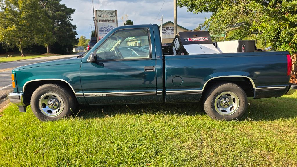 1998 GMC Sierra - $15,030