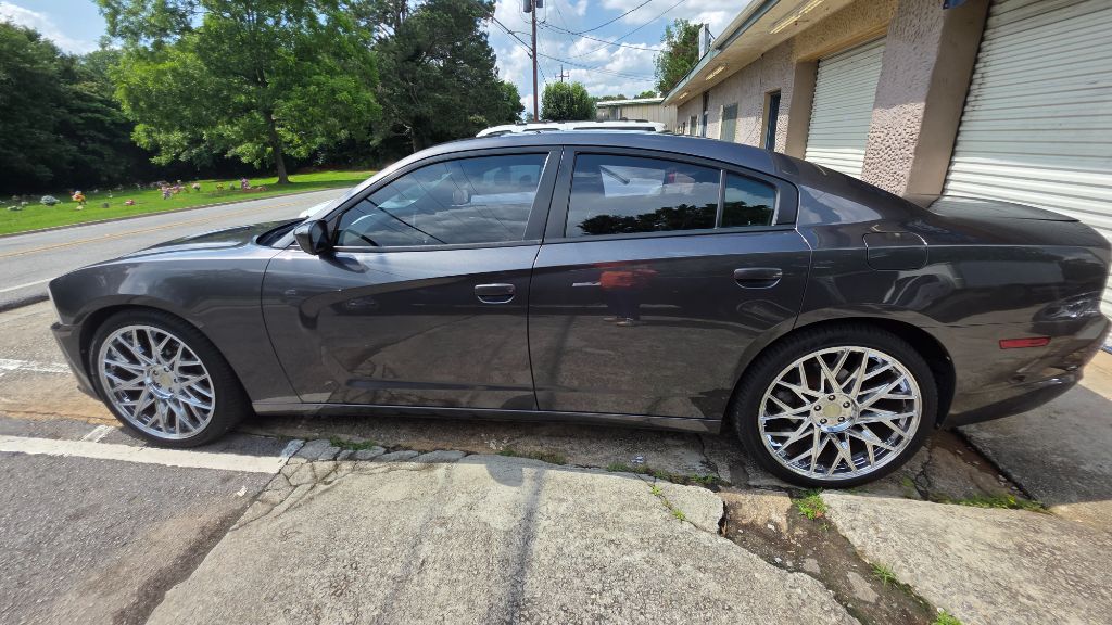 2014 Dodge Charger - $10,670