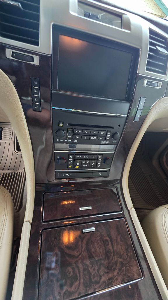 2011 Cadillac Escalade