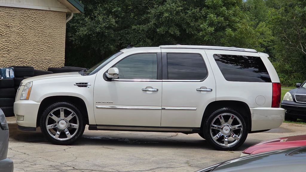 2011 Cadillac Escalade