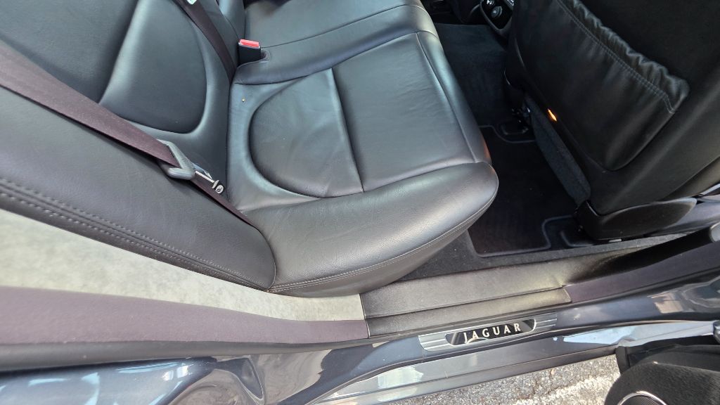 2004 Jaguar XJ - $8,796