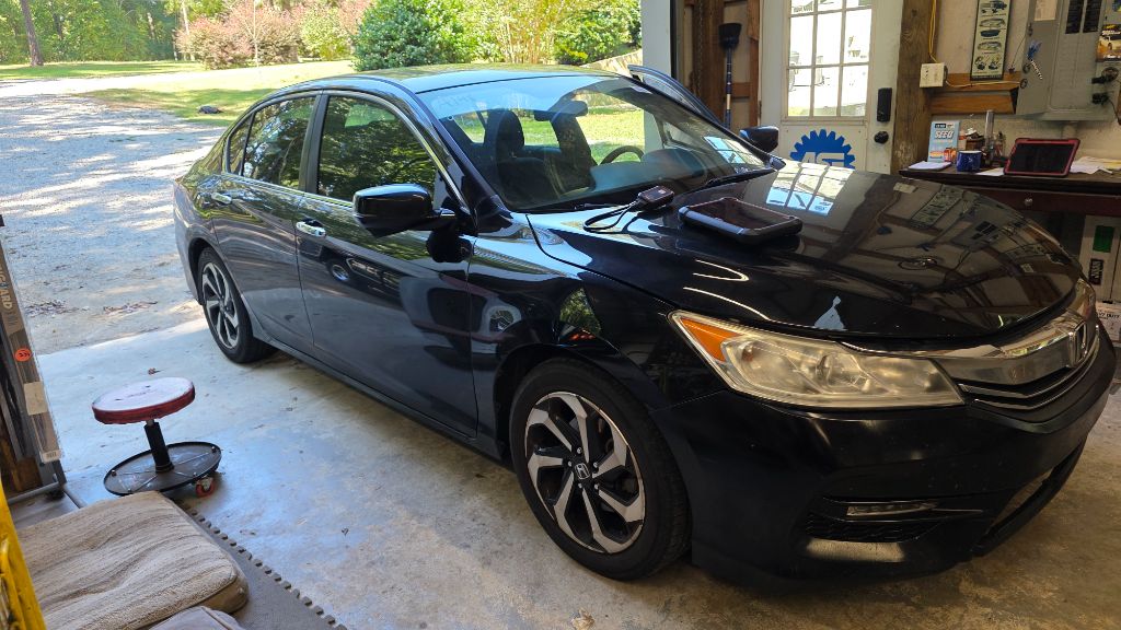 2017 Honda Accord - $9,796