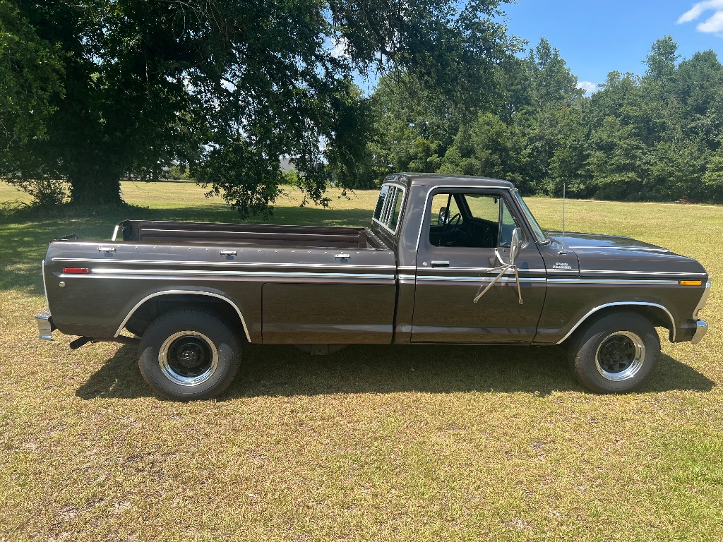 1978 Ford F350 - $22,500