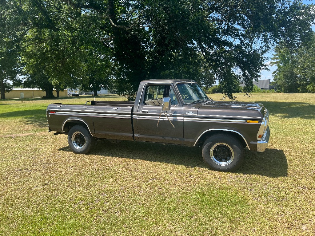 1978 Ford F350 - $22,500
